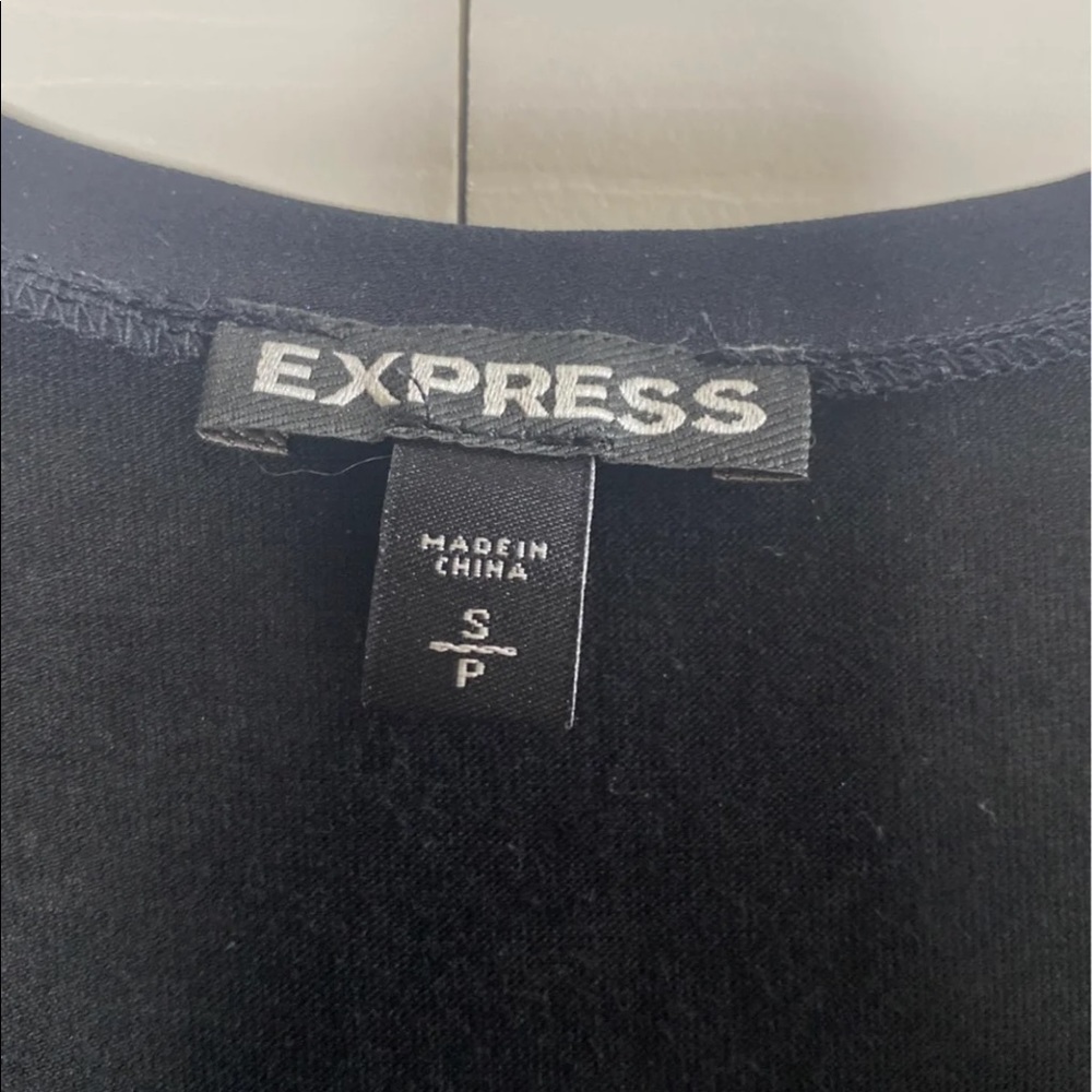 Express Sequined Tank - Picture 2 of 4